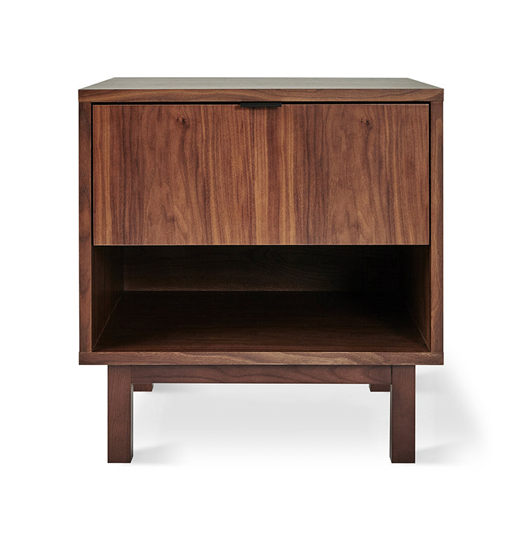 Belmont End Table - Tuftd