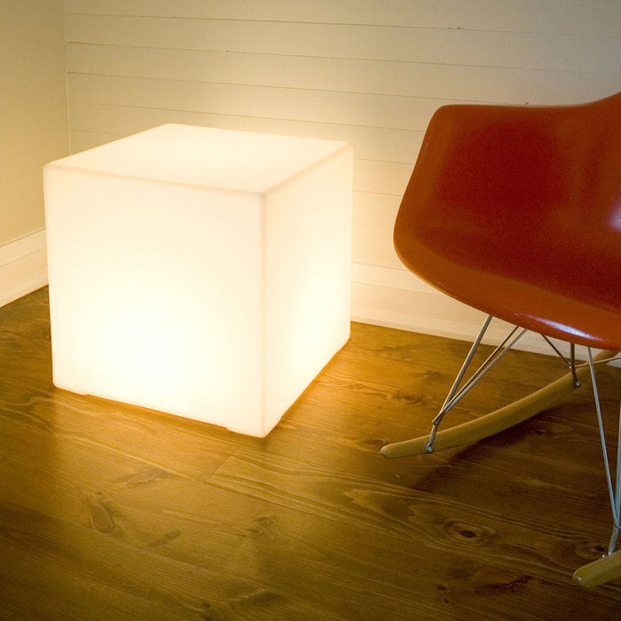 Lightbox - Tuftd